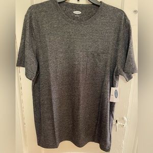 NWT Old Navy Pocket Tee size medium